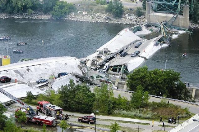 美國近50年十大橋體坍塌事故