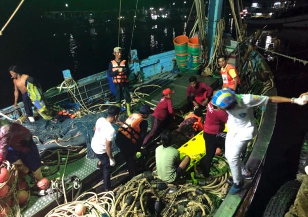 泰国游船事故已致1死53失踪 乘客大部分是中国人