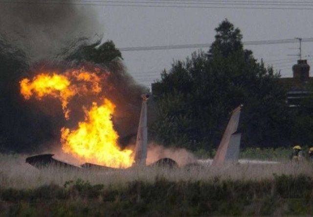 一架美國飛機墜毀，引發大面積山火，3名中國公民不幸遇難