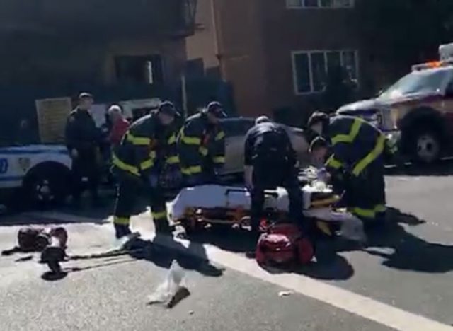 纽约华人老人骑电动滑板车砸撞身亡，警方称系意外