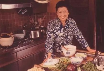 了不起！这个99岁的女人，却改变了整个美国对中餐馆的印象