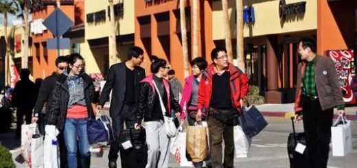 纽约华人居民 “零团费”回国游 遭强迫购物，回美后不给退款！