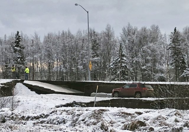 阿拉斯加最大城市發生7級地震 州長宣布災難狀態