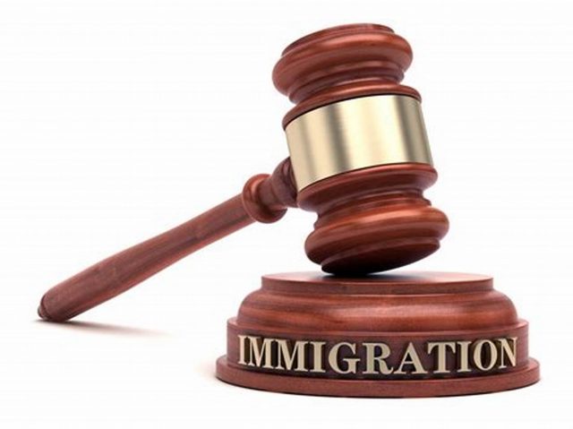 10万移民案听证会或因政府关门被取消 重新安排最多需要等四年