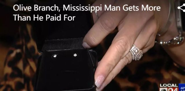 美男子買一條鑽石手鐲送老婆，寄來48條，怎麼辦？！
