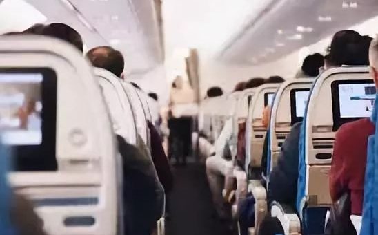 购买机票 航空公司开始让乘客选择第三种性別