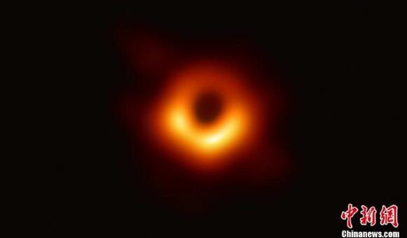 人類首張黑洞照片面世 究竟長啥樣？