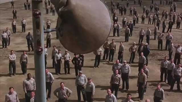 史上最佳影片《肖申克的救赎》上映25周年：要么汲汲于生，要么碌碌于死