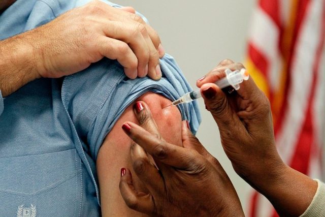 CDC稱十年來最早流感季到來 已有四名兒童死亡