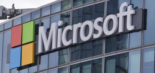 亚马逊起诉五角大楼将100亿美元云计算合同交予微软
