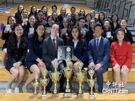 美華裔高中生獲加州演講賽冠軍