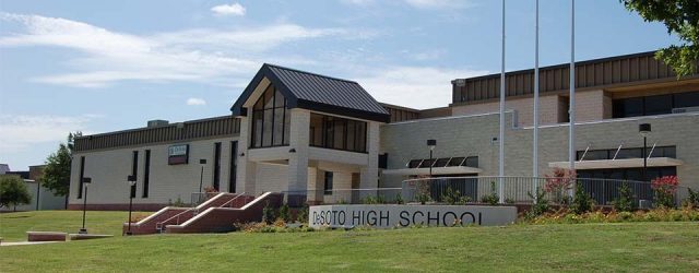 德州高中生廁所留殺人名單 威脅血洗校園