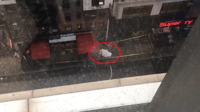 纽约时报广场墙体脱落致死不是天灾而是人祸