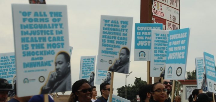 “全人类平等，我们的下一步” 洛杉矶举行全美最大纪念马丁路德金活动