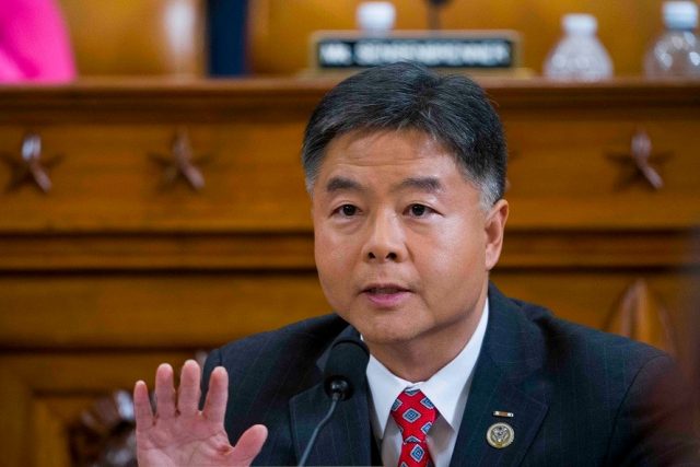 因为川普干仗 民主党华裔众议员怒对共和党众议员诉讼威胁