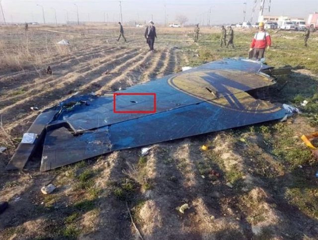 突发! 伊朗客机遭导弹击落 空中相撞剧烈爆炸 176人粉身碎骨!
