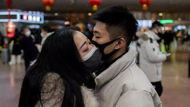 確診第2天 我丈夫失蹤了 一場疫情 撕下多少中國婚姻的遮羞布