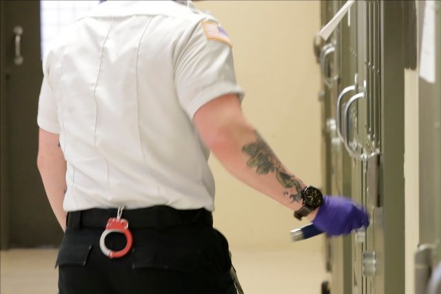 芝加哥一監獄暴發聚集性感染 逾三百人確診