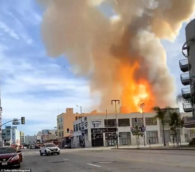 洛杉磯市中心發生連環爆炸! 現場升起蘑菇雲 火球吞噬十餘人 原因令人憤怒!