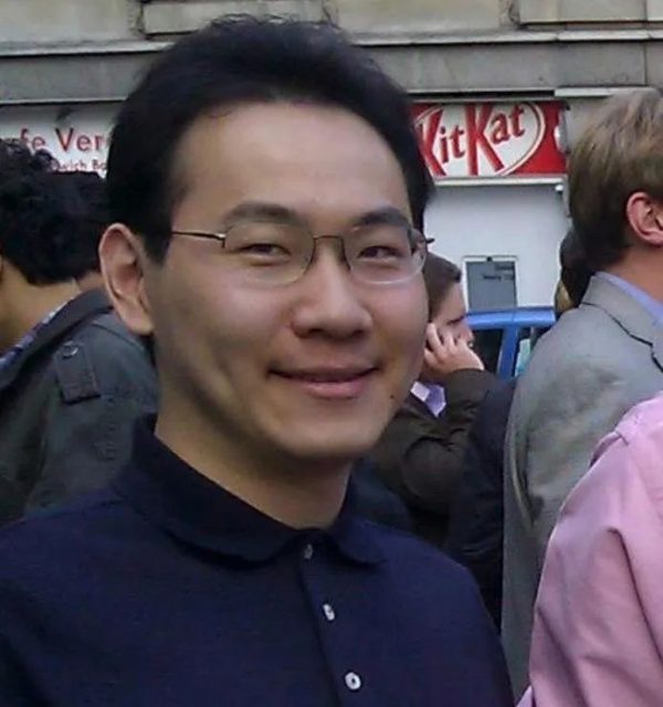 全球追捕！华裔博士涉嫌杀害耶鲁华裔生 国际刑警组织发红色通缉令
