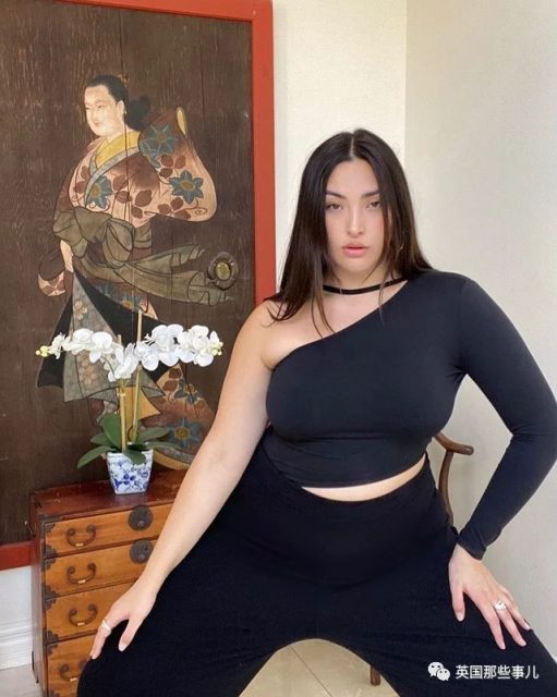 110公斤亚裔模特站上秀场打破偏见! “不是所有亚裔女孩都娇小！”