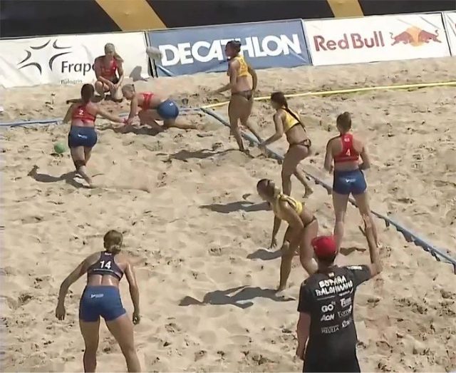 挪威女子沙滩手球队被罚1500欧元，只因不肯穿暴露比基尼？！