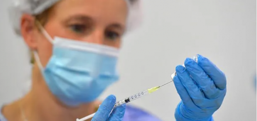 吓人！护士偷换疫苗还给9000人注射假疫苗！