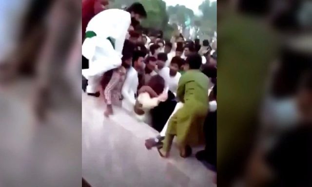 巴基斯坦网红遭400名男性集体性骚扰！网友：这次又怪她穿的衣服吗？！