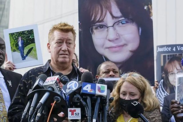 14岁少女被美国警察误杀，曾跟父母保证美国是