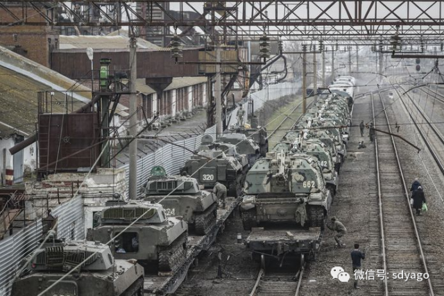 突发！俄罗斯对乌克兰发起攻击，乌防空力量瘫痪，国民卫队司令部被摧毁