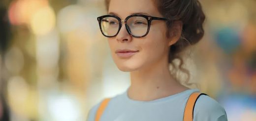 最新! 研究稱戴眼鏡染疫風險低 近半死於新冠的人患有這種疾病！
