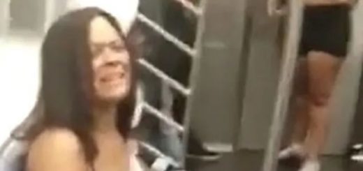 「救救我!」亞裔女子地鐵被暴徒挾持 大聲呼救! 遭暴打甩飛 無人敢管…