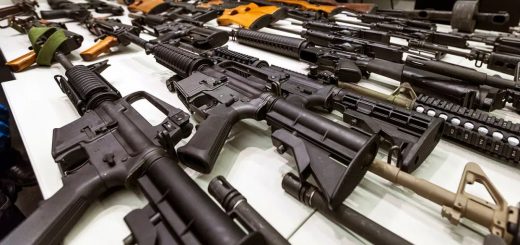 限槍法案來了！全美禁止大容量彈匣，21歲以下不準買步槍......