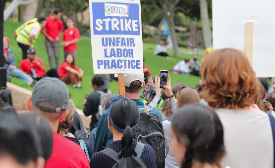 全国最大规模！加州大学近5万教职员工罢工要求加薪加福利