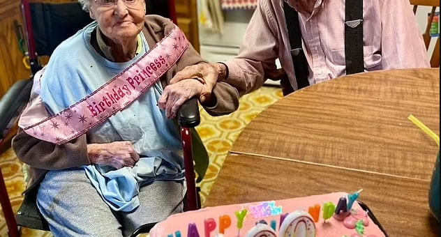 百岁老夫妻相守79年，隔20小时先后离世，留下最后一段采访...