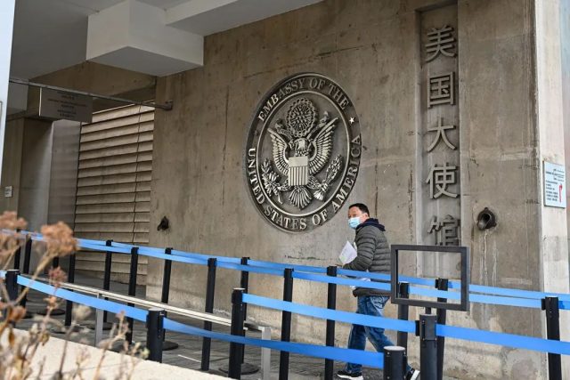 最新！美驻华大使馆更新暂停签证细节，上海领事馆另有安排