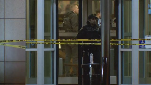 華人最愛購物地 機場酒店槍擊 多層掃射 大堂一地血 走廊2人橫屍 旅客鎖門祈禱