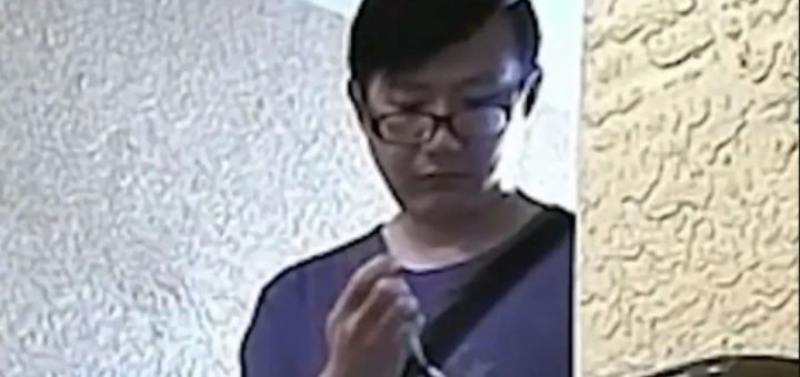 前途盡毀！華人留學生給鄰居下毒，反覆生病，竟拍到化學博士"門縫注葯"