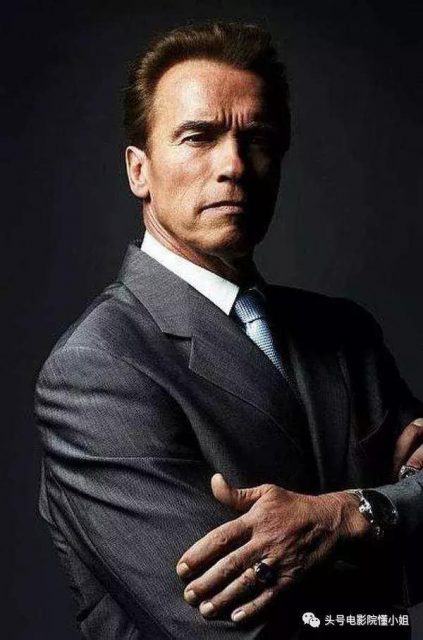 施瓦辛格卸任州长被酒店拒绝 躺睡袋抗议？你们都被骗了