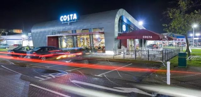 可口可樂收購 Costa，132 年的糖水公司終於決心做一門新生意