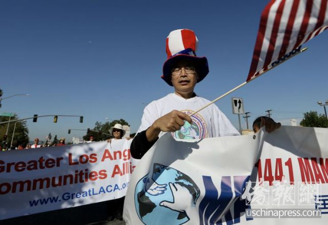 罗兰岗马车节大游行 华人庆贺首个华裔日