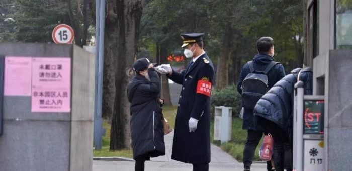 空氣凈化器能過濾病毒？鞋底需要消毒嗎？