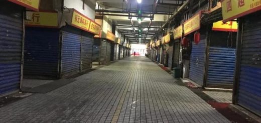 华南海鲜市场首个确诊患者身份曝光