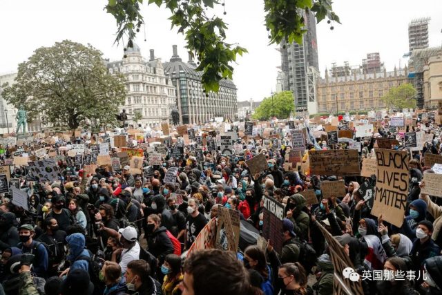 聲援黑人示威活動繼續波及全球！英法德西甚至日韓都開始了…