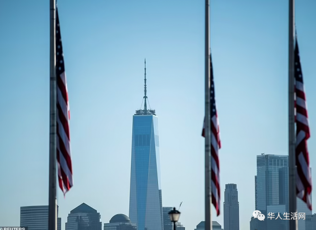 9.11恐袭20周年，美国五任总统参加悼念仪式，川普独自前往纽约警局