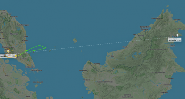 惊魂! 空难同型号波音飞机又出事 马航737高空失速俯冲7000英尺 乘客失重