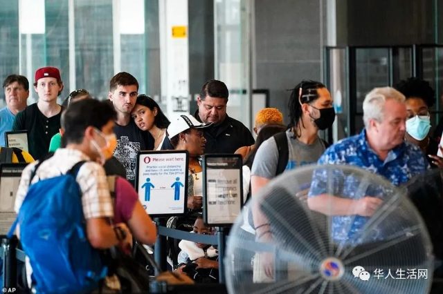 美國慶節旅行創紀錄！超賣機票，達美送,000求旅客下飛機