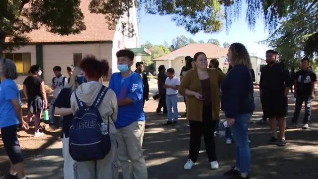 恐怖! 美國突發大規模校園槍擊 6人中彈! 學生躲桌底顫抖 家長狂打電話不通！