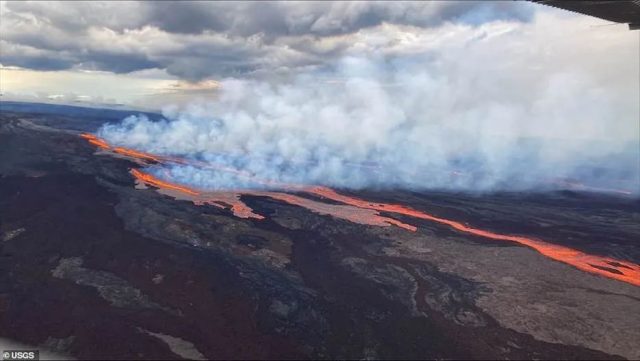 剛剛! 夏威夷火山瘋狂噴發 熔岩還在蔓延 十幾場地震連轟! 血色天空如末日 居民恐慌撤離！