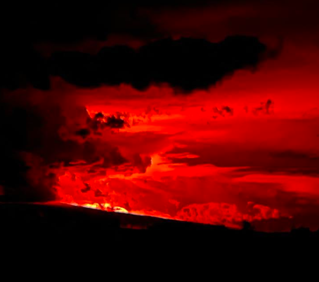 剛剛! 夏威夷火山瘋狂噴發 熔岩還在蔓延 十幾場地震連轟! 血色天空如末日 居民恐慌撤離！